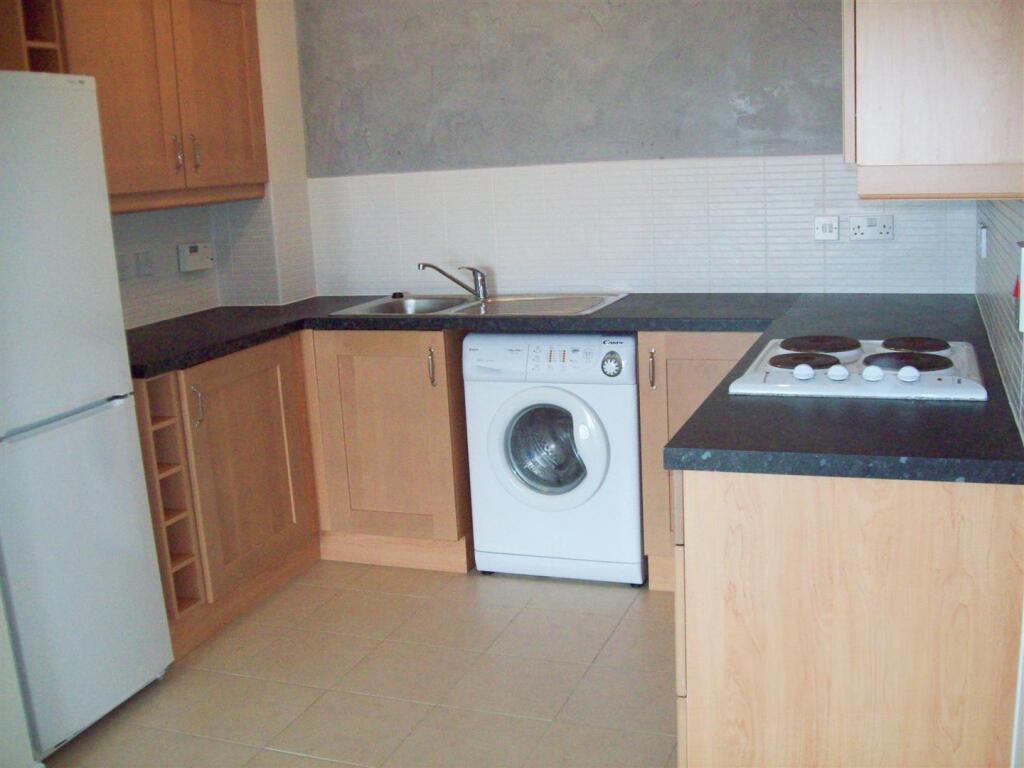 Apartment in Leicester - View 3