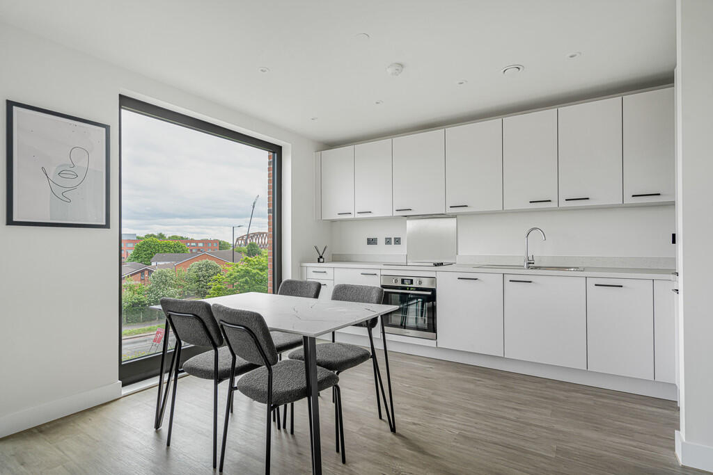 Apartment in Birmingham, Vauxhall - View 5