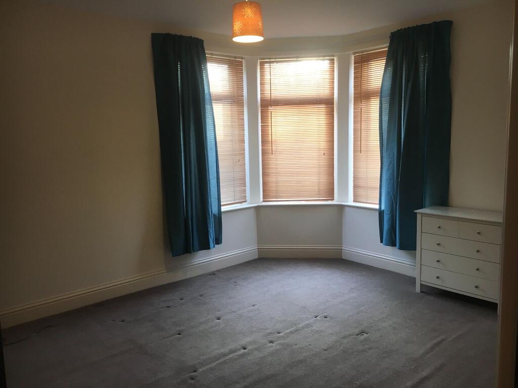 Apartment in Bradford - More