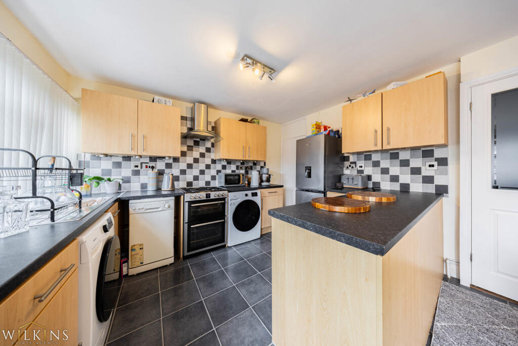 House in Solihull, Fordbridge - View 5