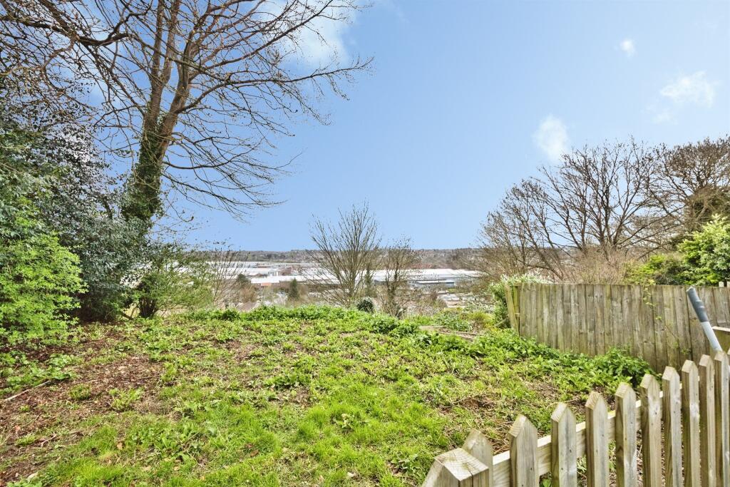 Additional image 24 of Hendford Hill, Yeovil