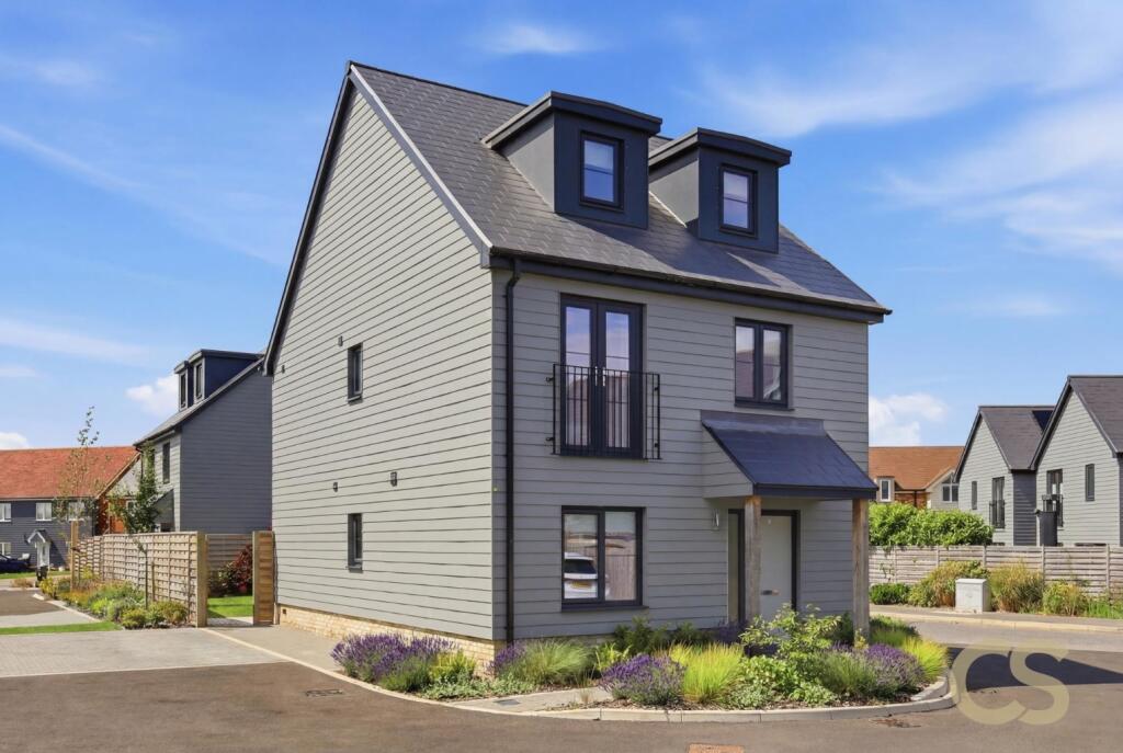 Main image of property: The Mallard, The Chimes, Broxbourne, Essex, EN10 6RJ