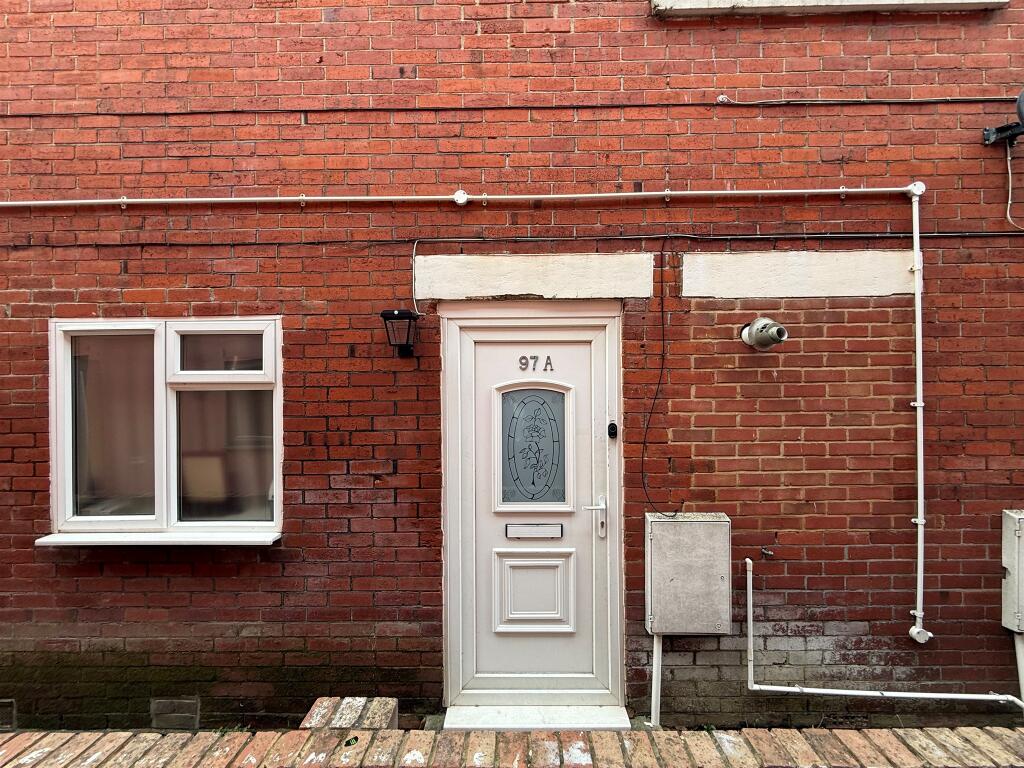 Bury Road, Gosport photo 2