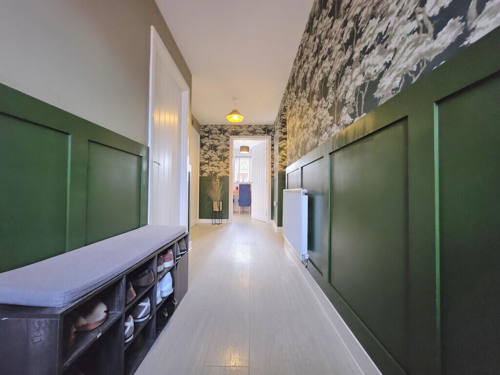 House in Newcastle-under-Lyme, Kidsgrove - More