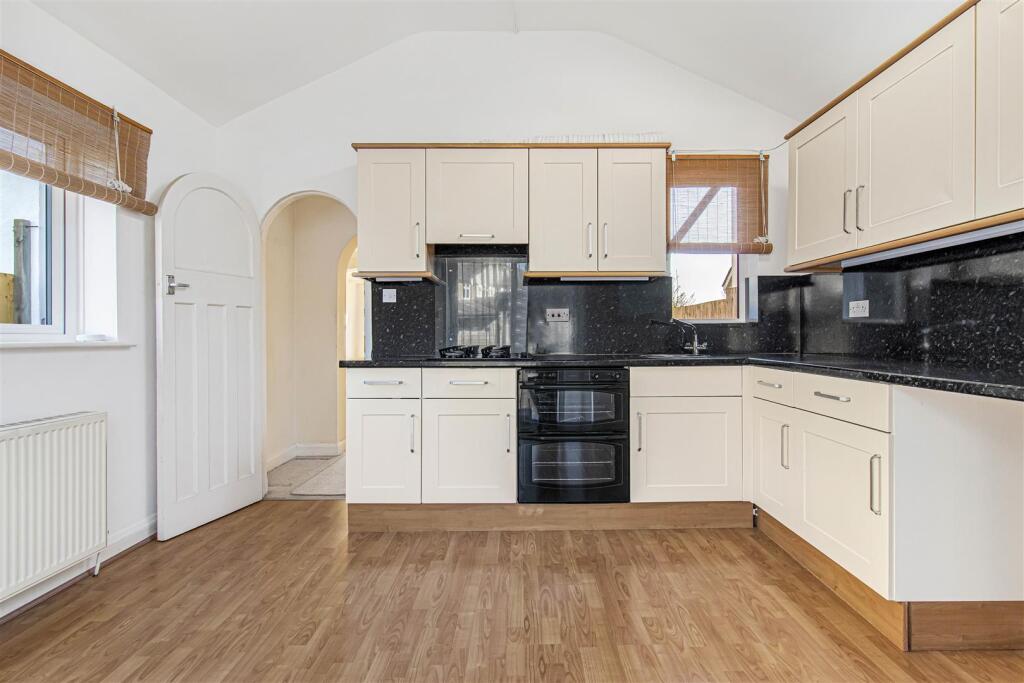 House in Cambridge, Romsey - View 4