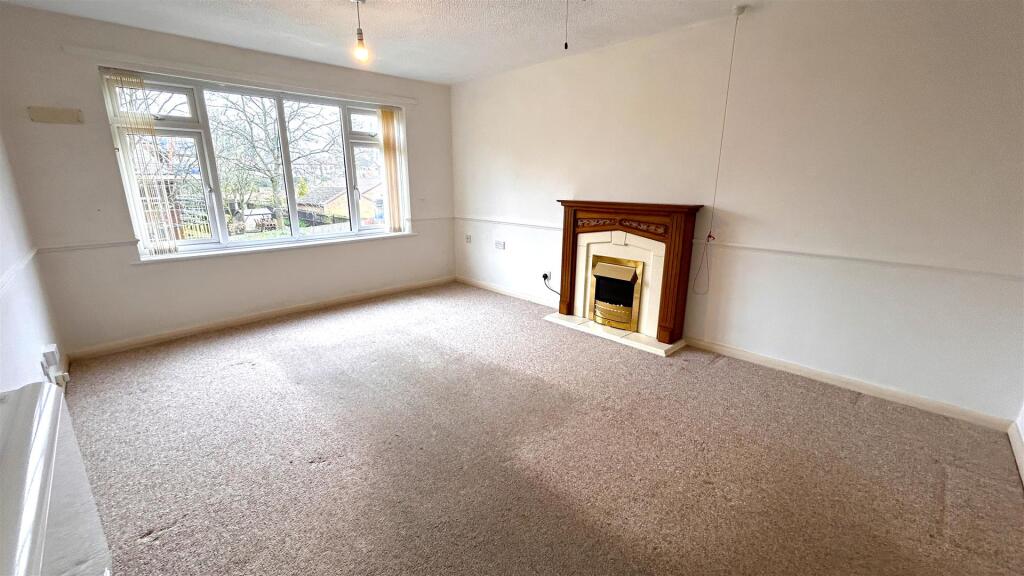 Premier Court, Kings Norton, Birmingham photo 2