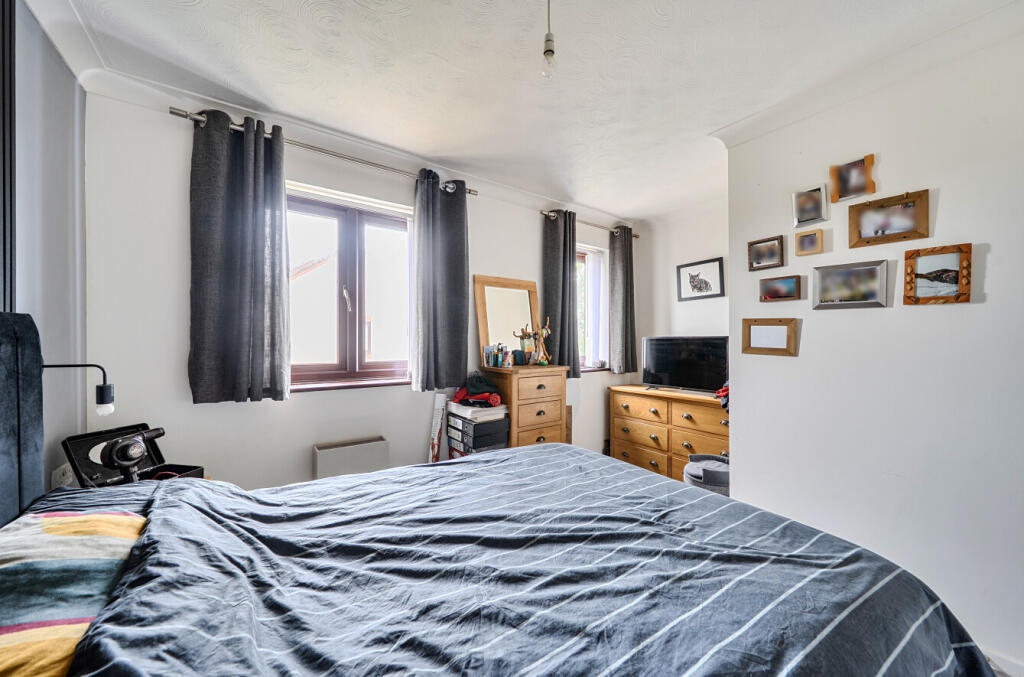 Grove Place, Sholing, Southampton, Hampshire, SO19 photo 4