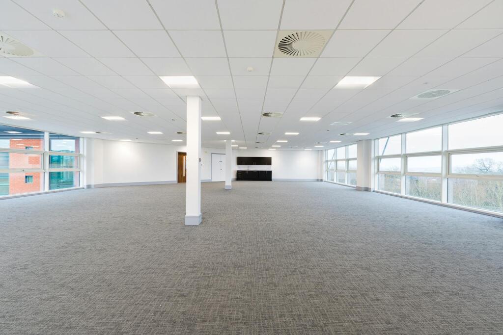 Office 1.jpg