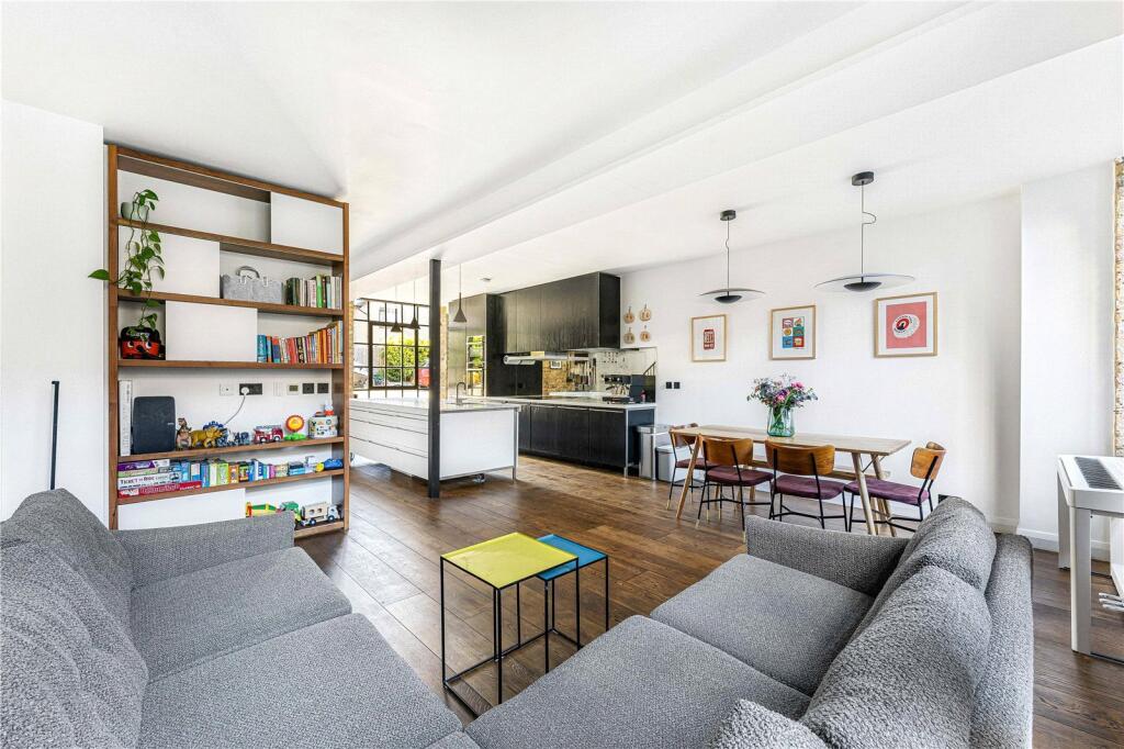4 bedroom terraced house for rent