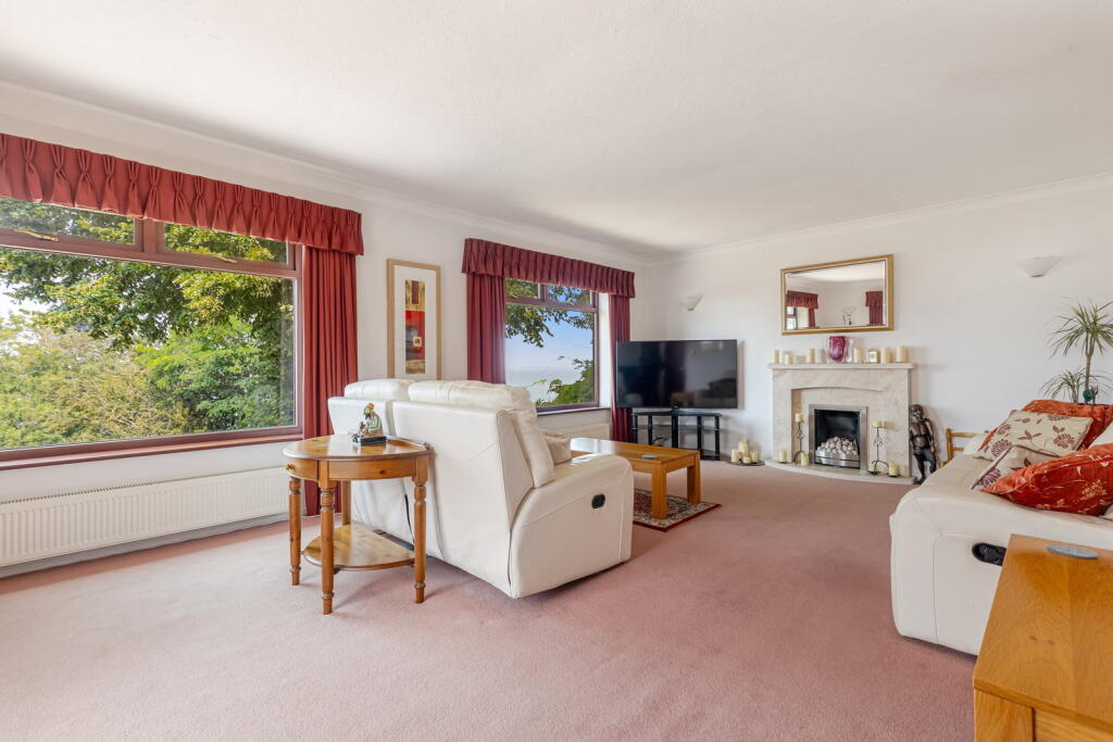 House in Torquay - More