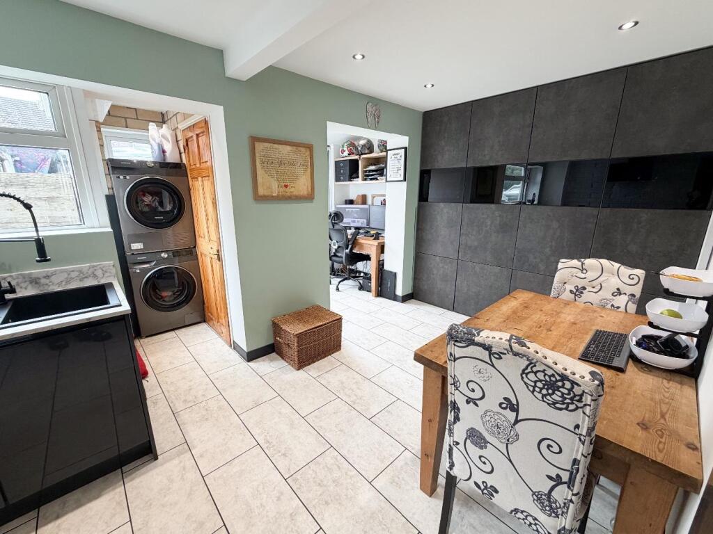 House in Cardiff - View 3