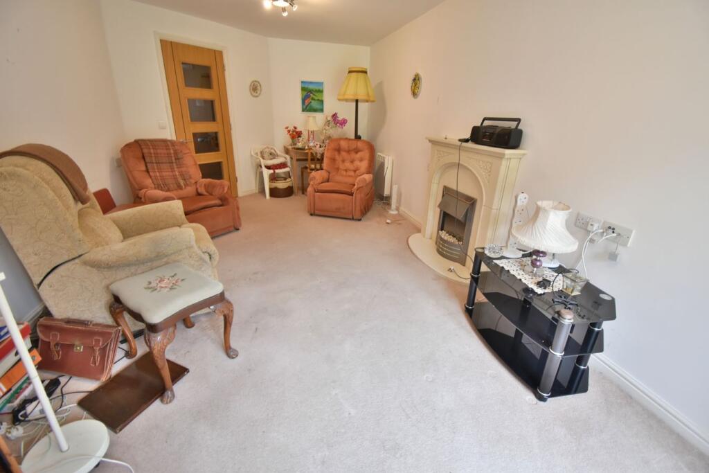 Apartment in Ferndown - More