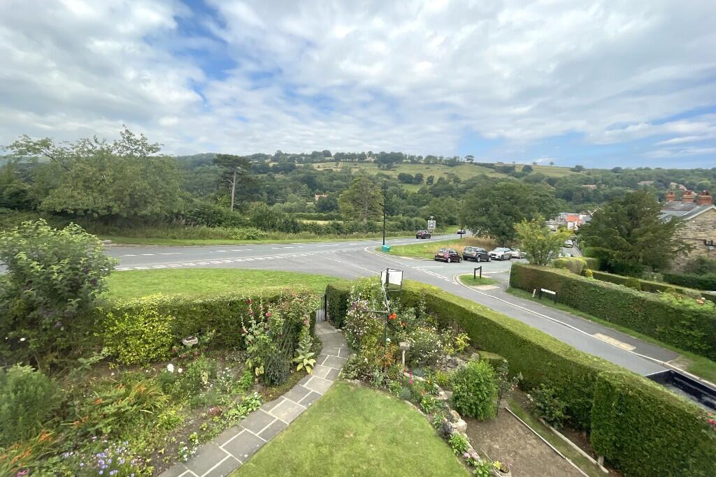 Beechlands, 1 The Avenue, YO22 5BS photo 2