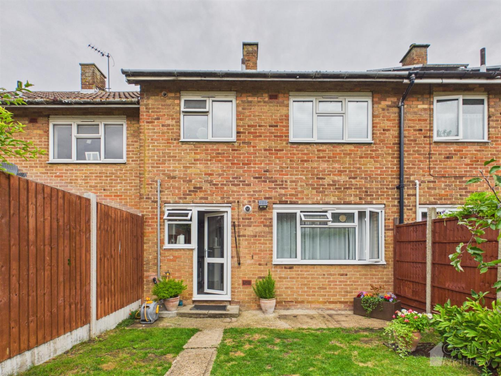 House in Chelmsford - View 2
