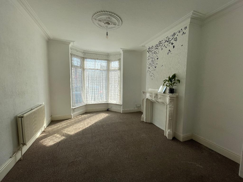 House in Hull, Kingston upon Hull - View 3