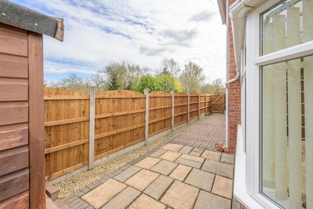 Additional image 27 of Campion Grove, Halesowen, B63 1HB