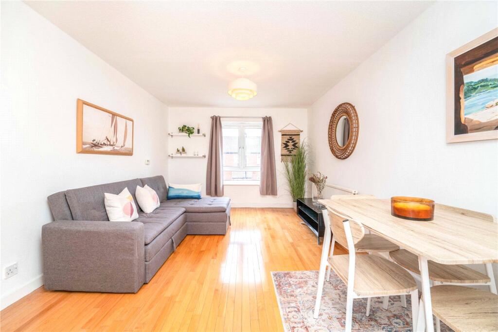 Apartment in London - View 5