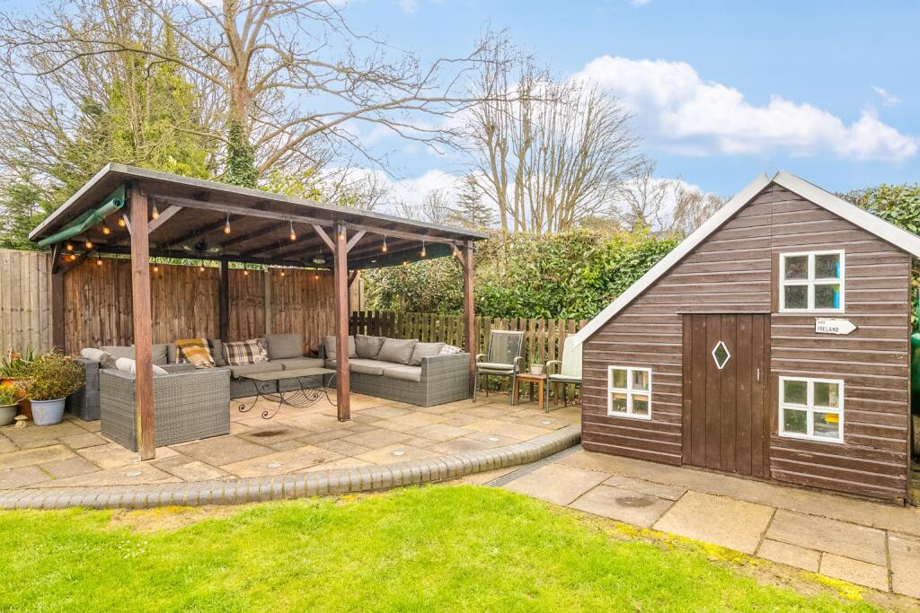 Additional image 22 of High Oaks Road, Welwyn Garden City, Hertfordshire, AL8
