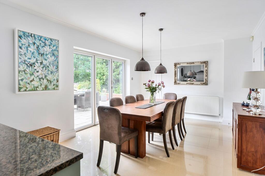 Agates Lane, Ashtead, KT21 photo 4