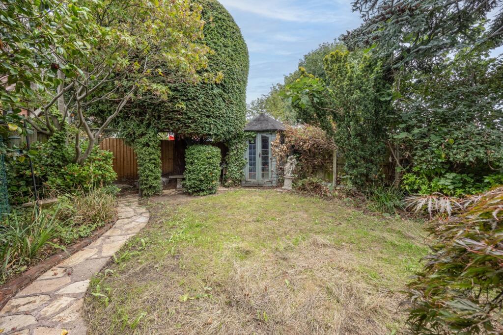 House in Walsall, West Midlands - View 4