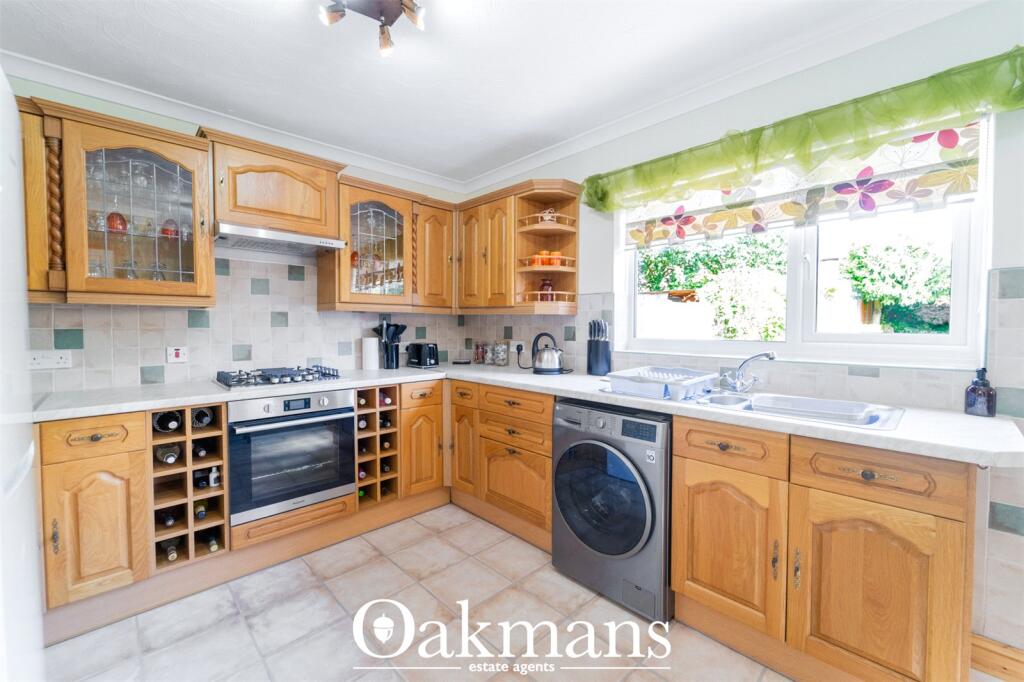 House in Birmingham, West Midlands - View 3