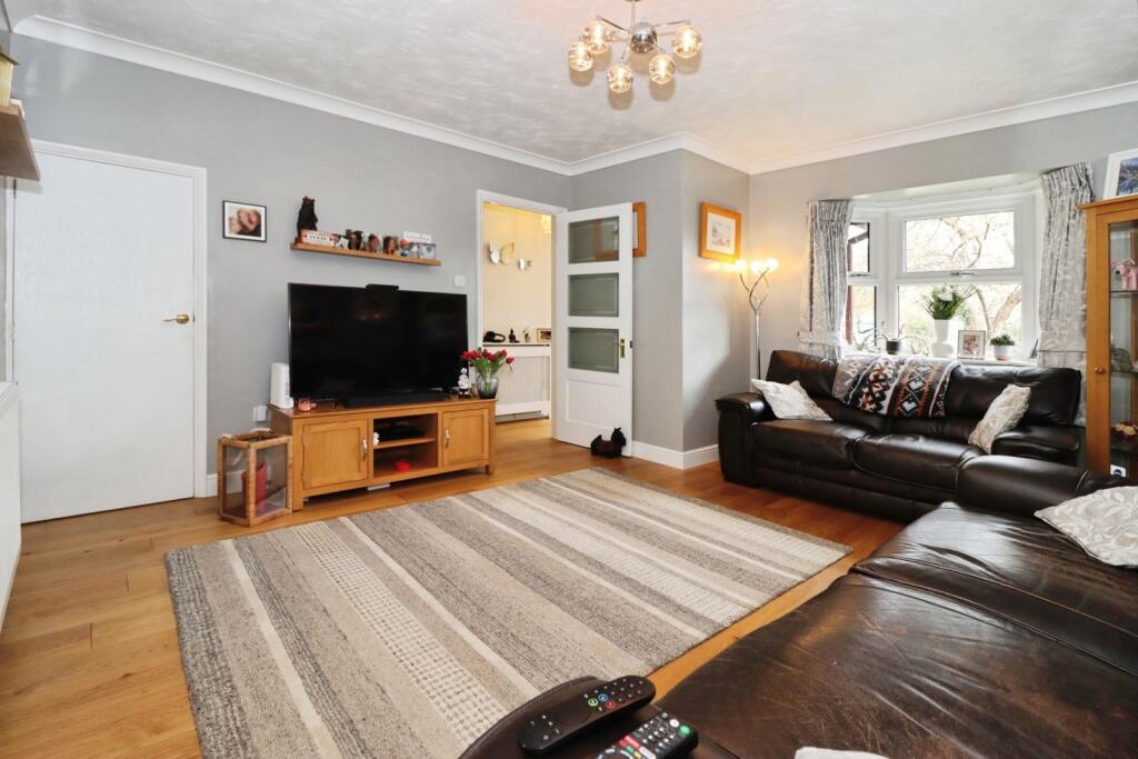 Gallivan Close, Little Stoke, Bristol, BS34 photo 3