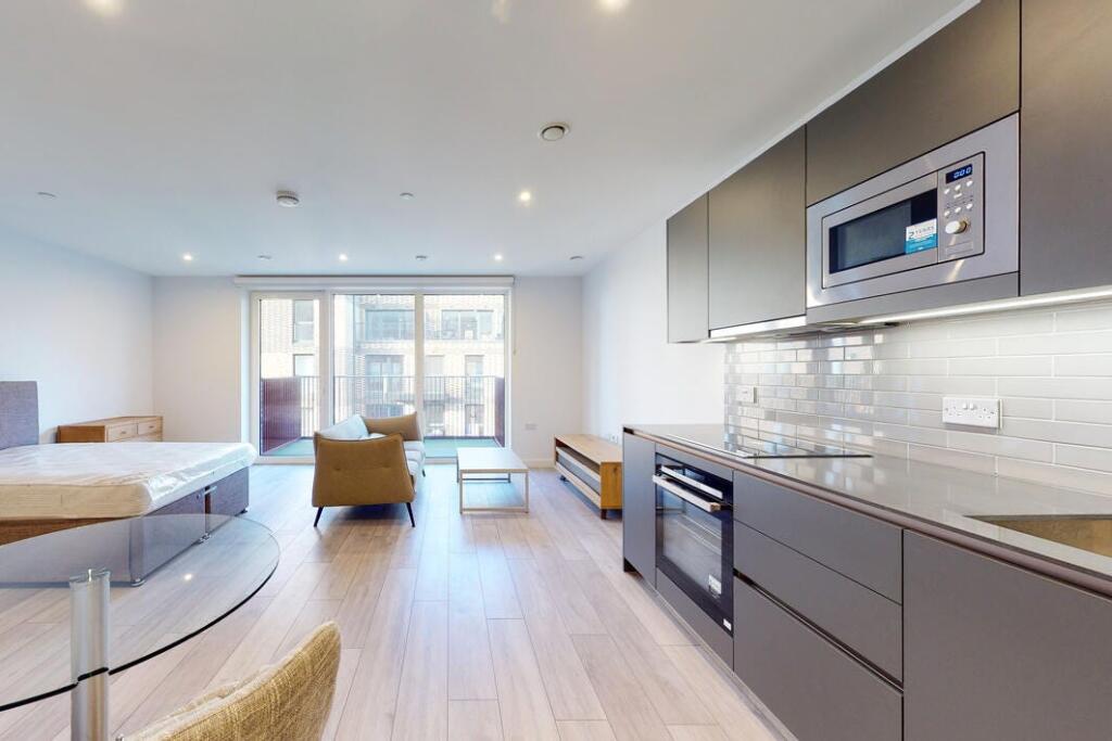 Main image of property: Park Central East