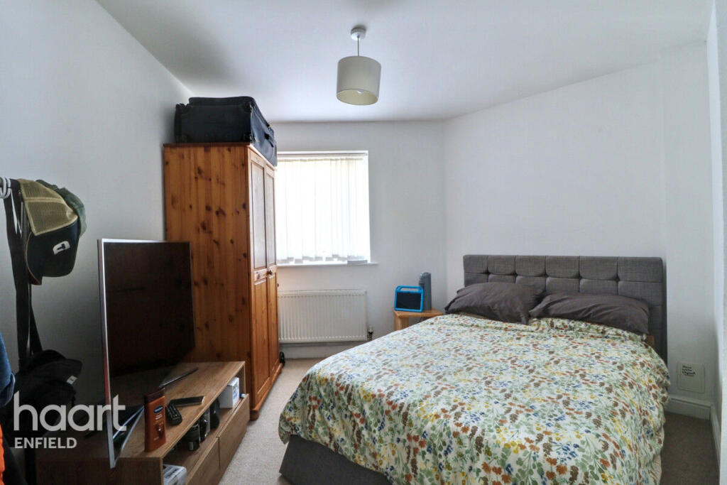 Main image of property: The Cedars, Broxbourne
