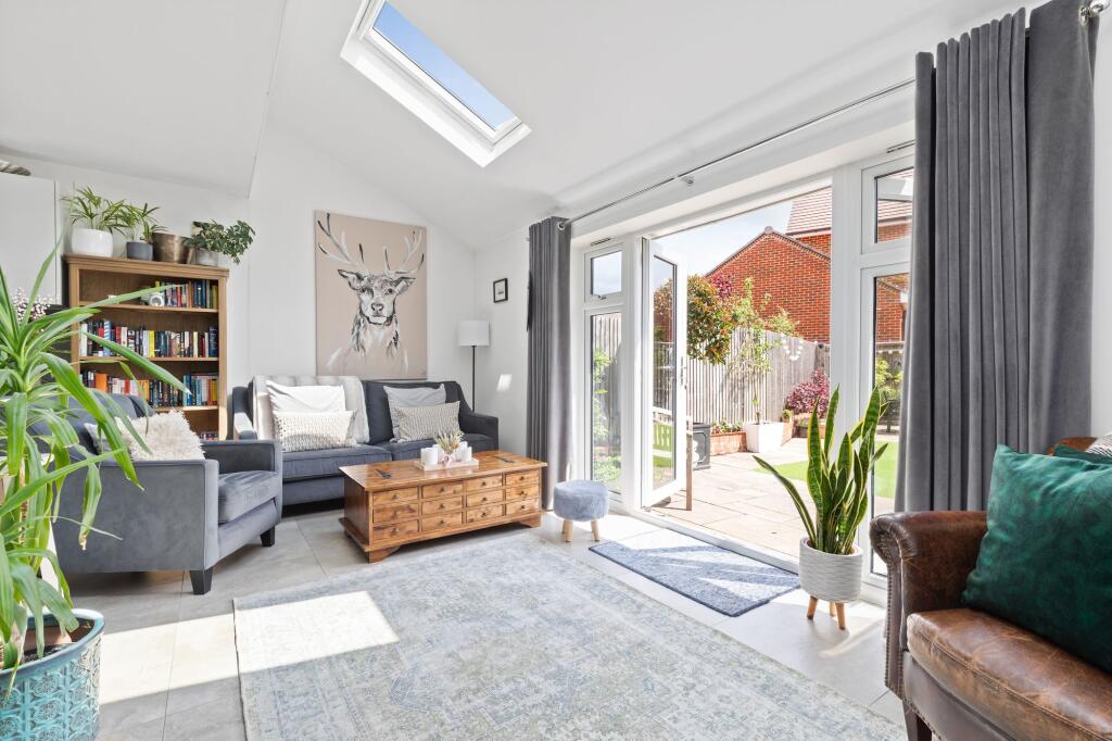 House in Redhill - View 4