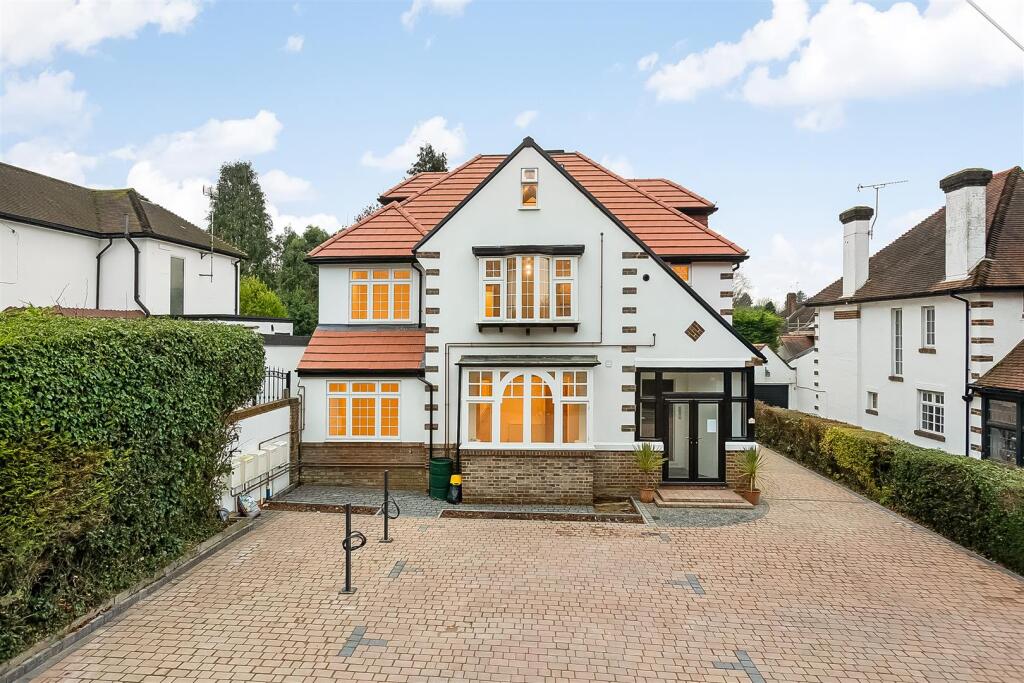 Main image of property: Woodcote Grove Road, Coulsdon