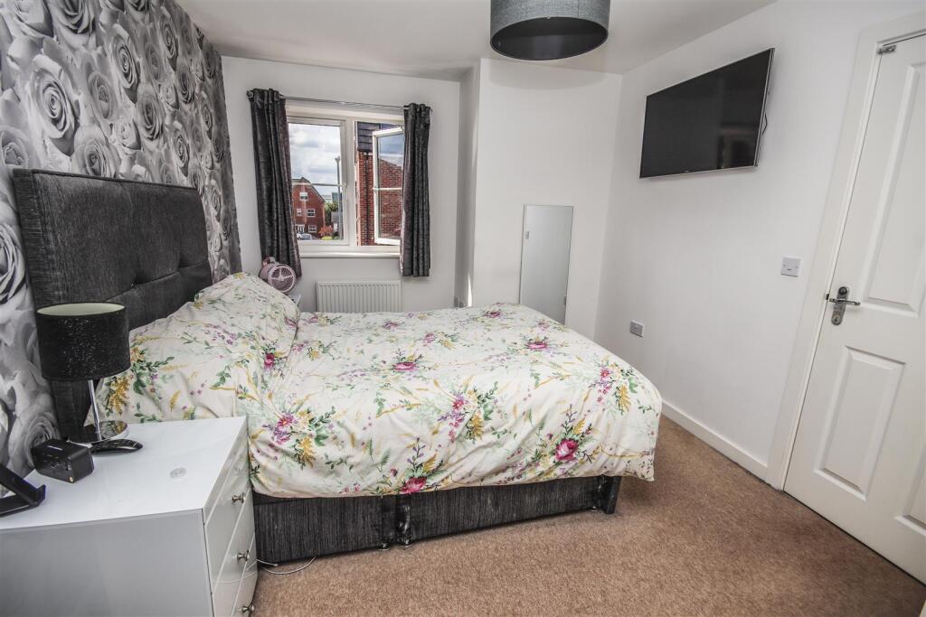 House in Northampton - More