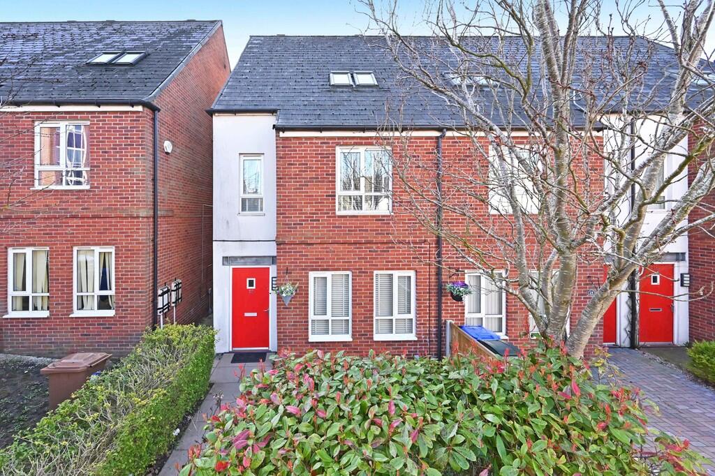 4-bed terraced on Sytchmill Way, Burslem, Stoke-on-Trent, £190,000