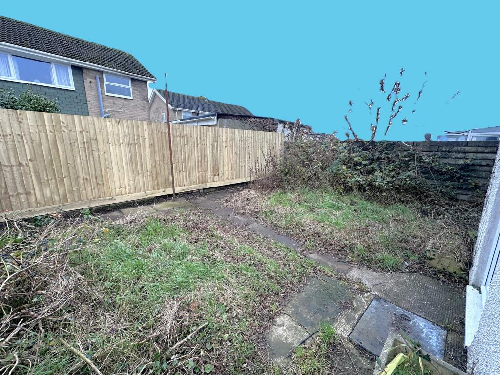 Shakespeare Close, Caldicot, Mon. NP26 4LN photo 3
