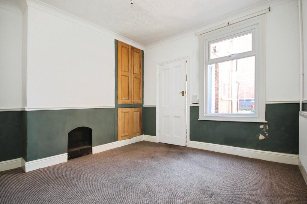 House in Lincoln, New Boultham - View 4