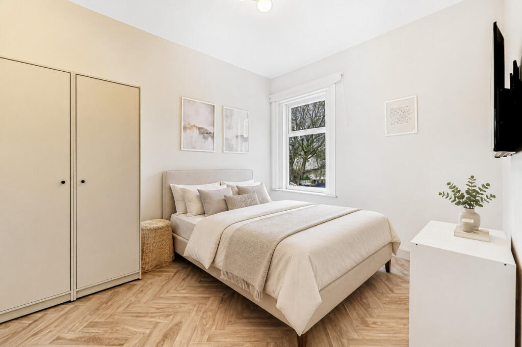 Main image of property: Guildford Road, Southend on Sea, SS2