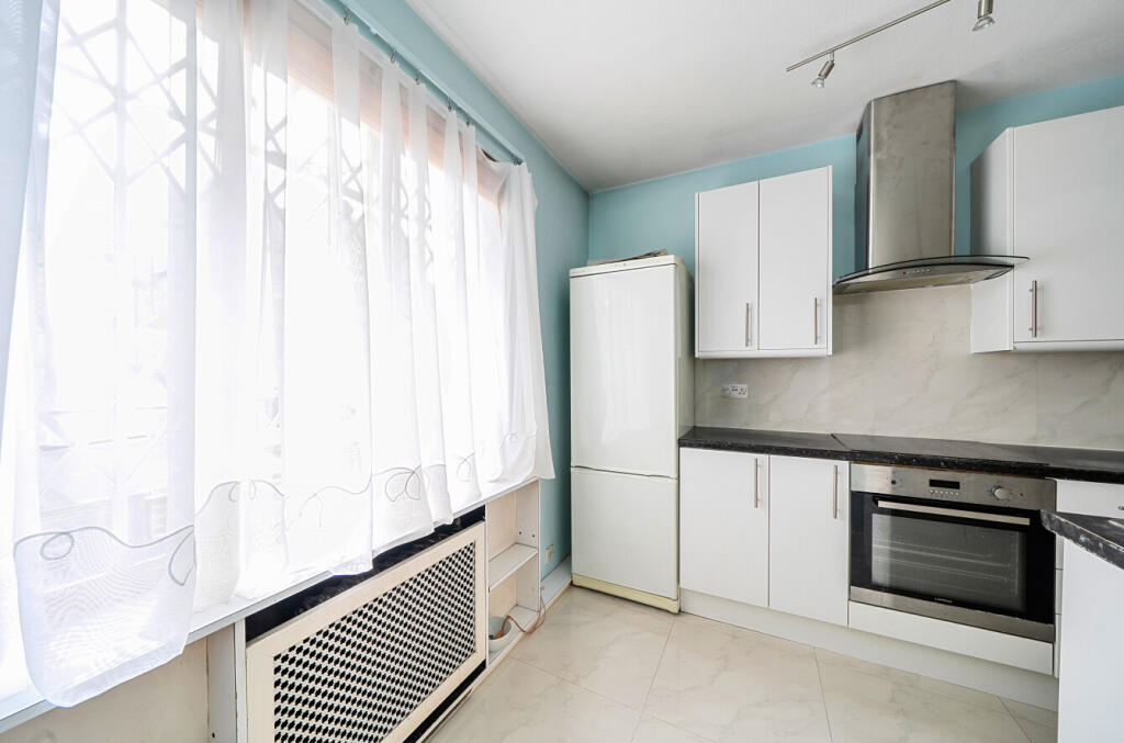 Apartment in London, St. John's Wood - More