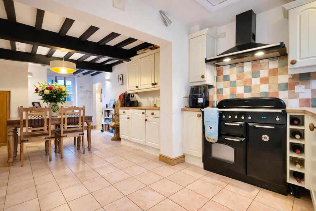 Rose Cottages, Chapel Street, Beckingham - View 6