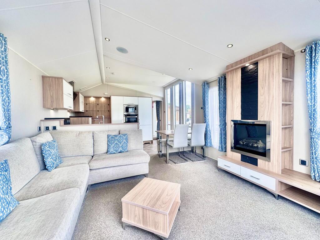 House in Chichester, Runcton, North Mundham - View 3