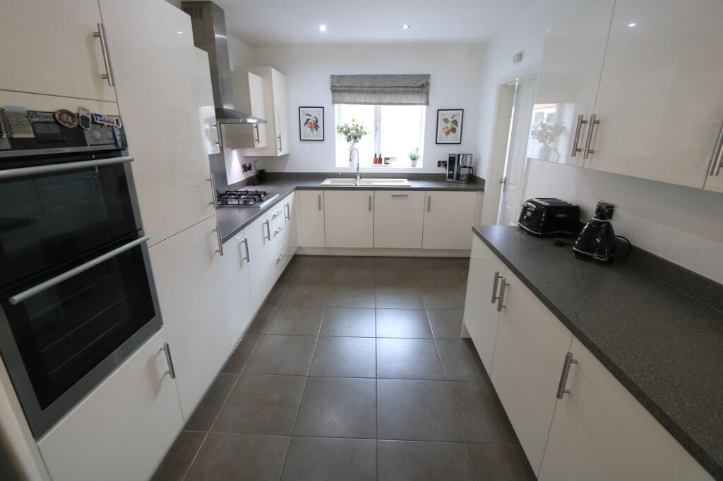 House in Coventry, Bannerbrook Park, Eastern Green - View 3