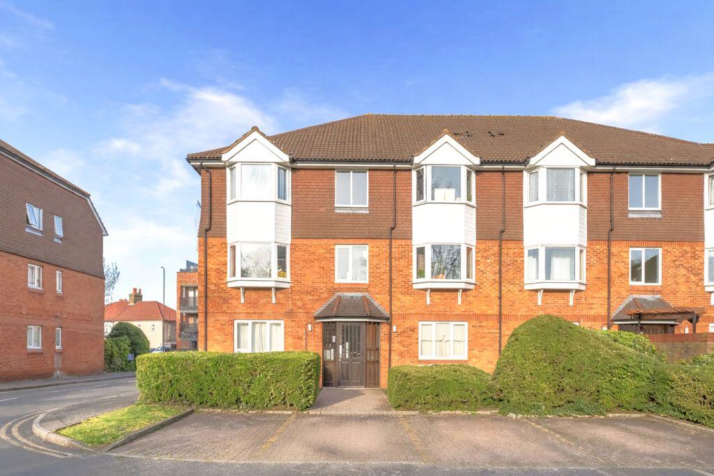 Main image of property: 261 Church Road, Mitcham