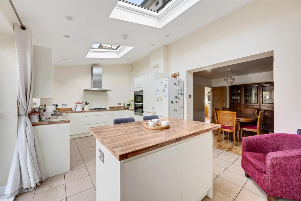 House in London - More