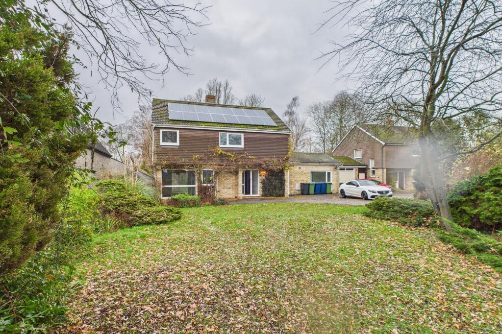 Main image of property: Waterbeach Road, Landbeach, Cambridge, Cambridgeshire