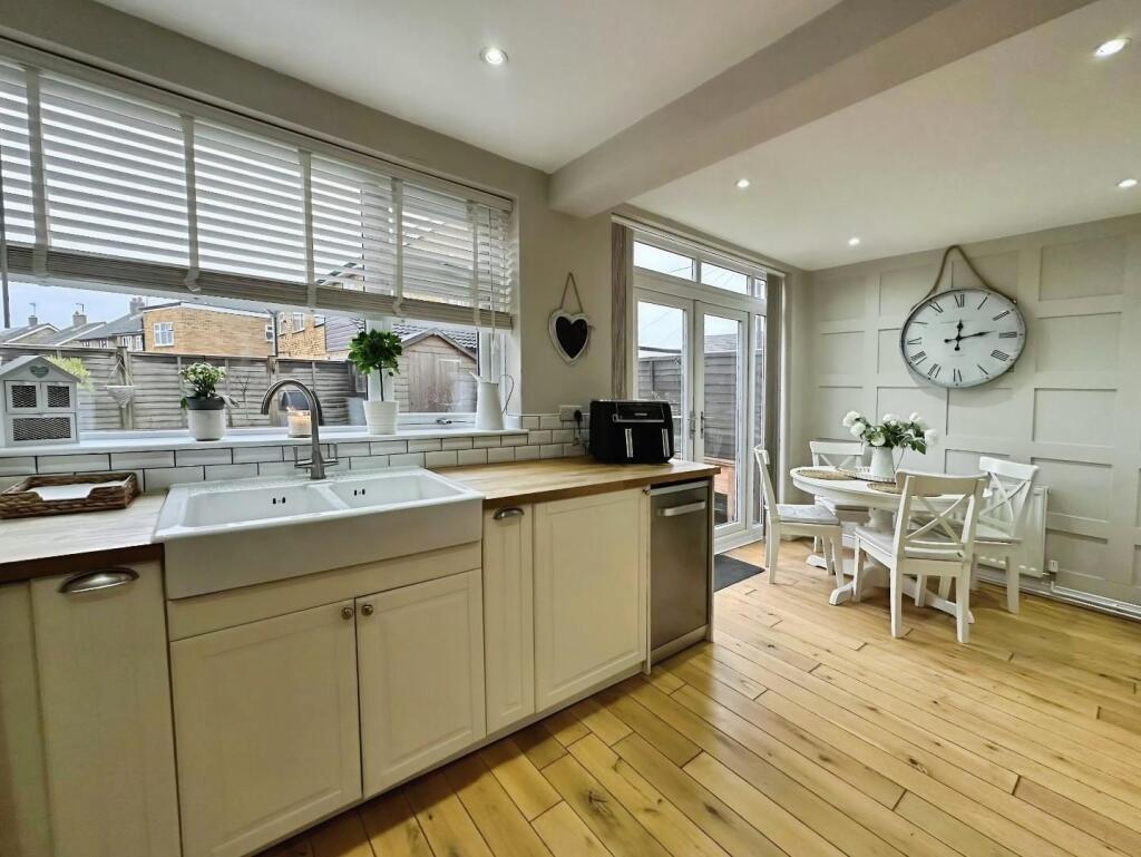 Barkby Road, Syston, Leicester photo 5