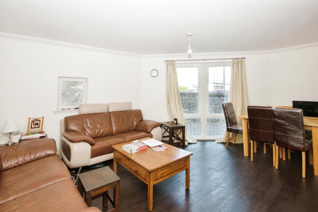 Apartment in Aberdeen, Rosemount, Rosemount and Mile End - View 3