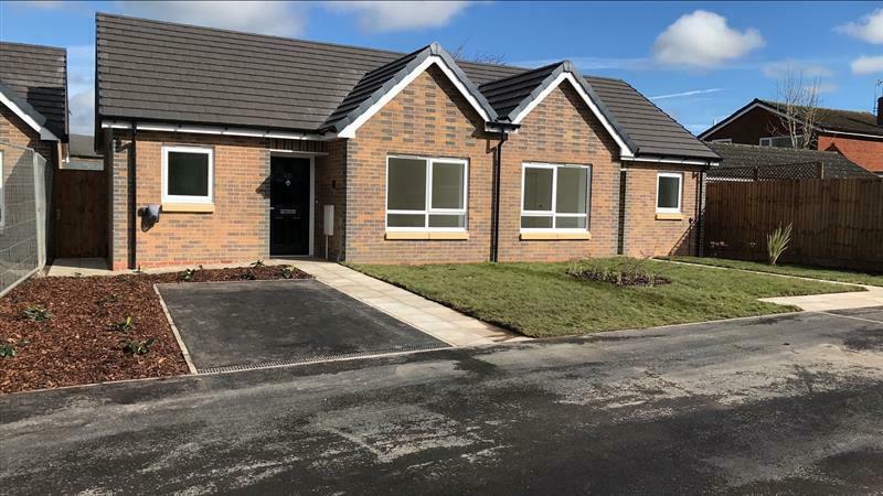 Main image of property: RENT TO BUY - 28f Park Avenue, Much Hoole, PR4 4QL