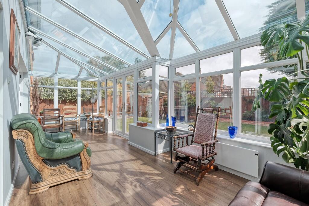 Additional image 4 of Rosebriars, Shirley, B90