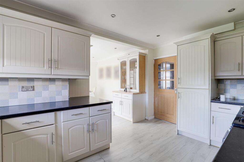 House in Nottingham, Toton - More