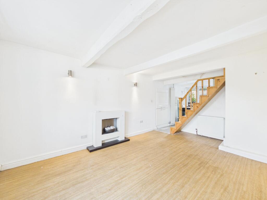 Main Street, Cononley, BD20 photo 4