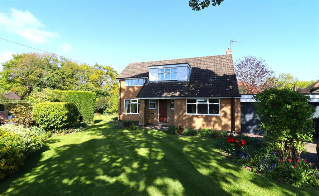 Main image of property: Church Lane, Kirk Ella