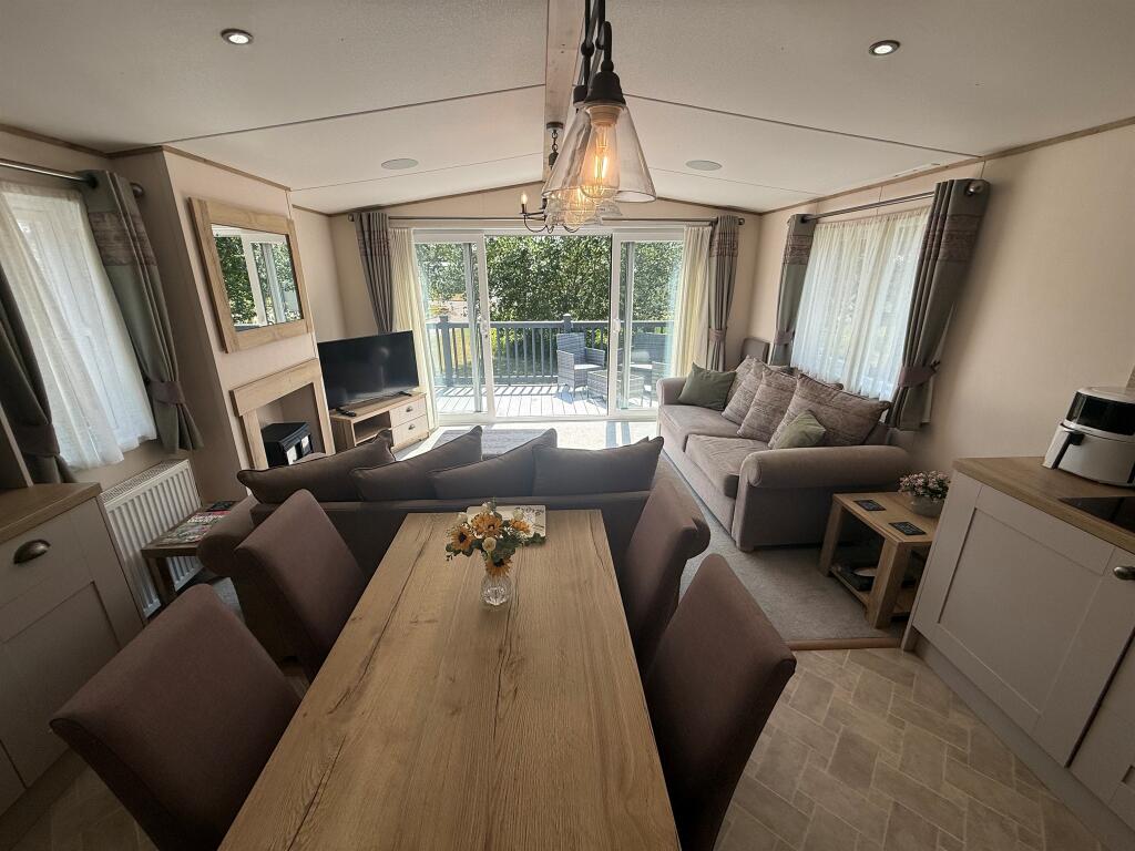 Carlton Meres Holiday Park, Carlton, Saxmundham photo 4